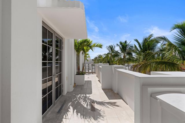 247 Worth Avenue Penthouse, Palm Beach, FL 33480