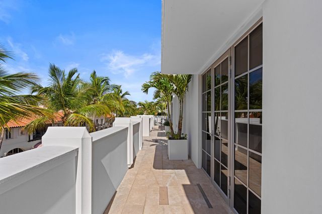 247 Worth Avenue Penthouse, Palm Beach, FL 33480
