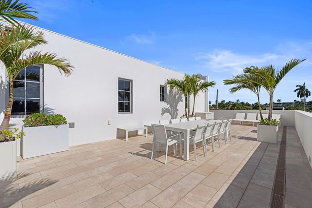 247 Worth Avenue Penthouse, Palm Beach, FL 33480