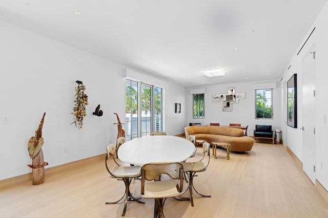 247 Worth Avenue Penthouse, Palm Beach, FL 33480