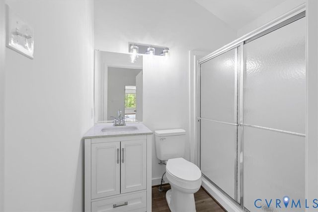 2244 Lakeview Dr, Powhatan, VA 23139