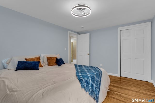 27 Linda Avenue, Montville, CT 06382