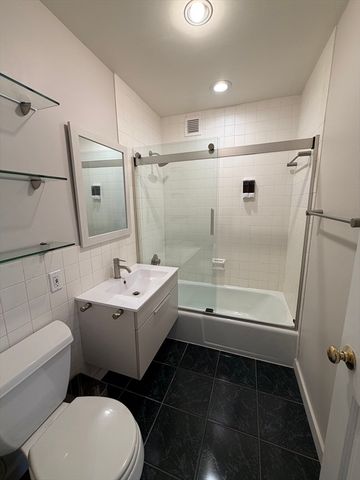 85 East India Row 17B, Boston, MA 02110