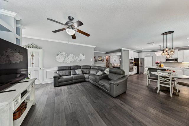 522 CYPRESS GREEN Circle, Wellington, FL 33414