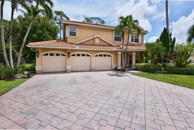 522 CYPRESS GREEN Circle, Wellington, FL 33414