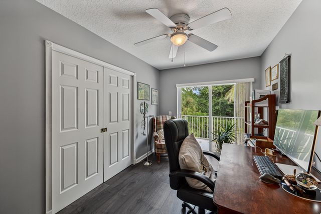 522 CYPRESS GREEN Circle, Wellington, FL 33414