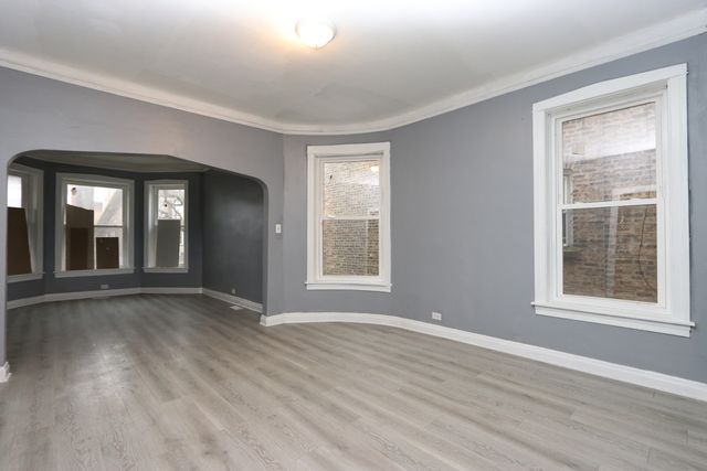 7414 S Harvard Avenue 1st, Chicago, IL 60621