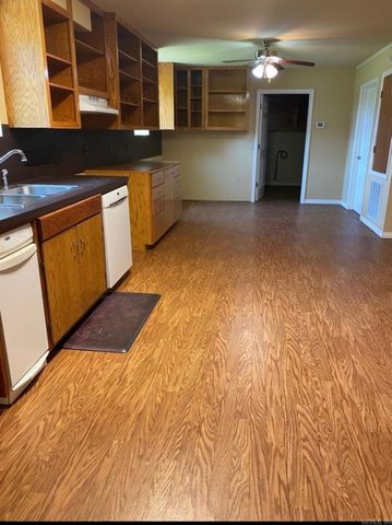 245 Kayla Lane, Lonoke, AR 72086