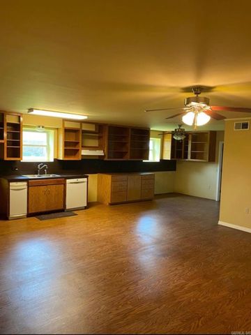 245 Kayla Lane, Lonoke, AR 72086