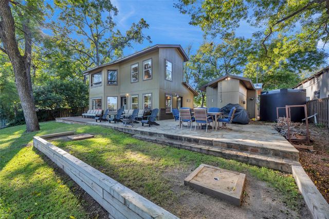 1100 Long Mountain DR, Burnet, TX 78611