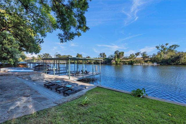 1100 Long Mountain DR, Burnet, TX 78611