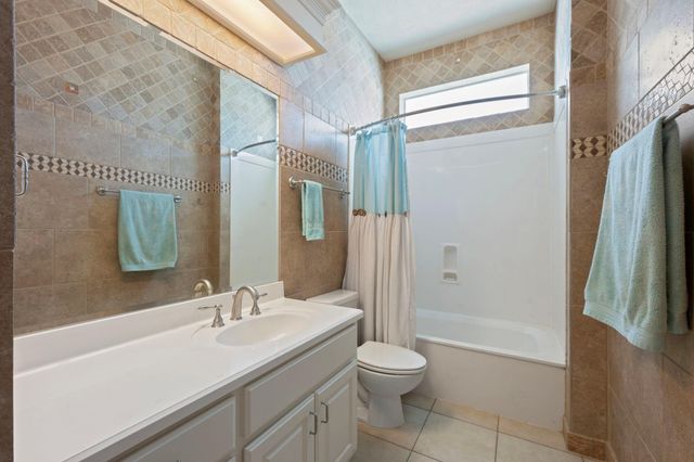 3710 Williams Trace Drive, Bryan, TX 77808