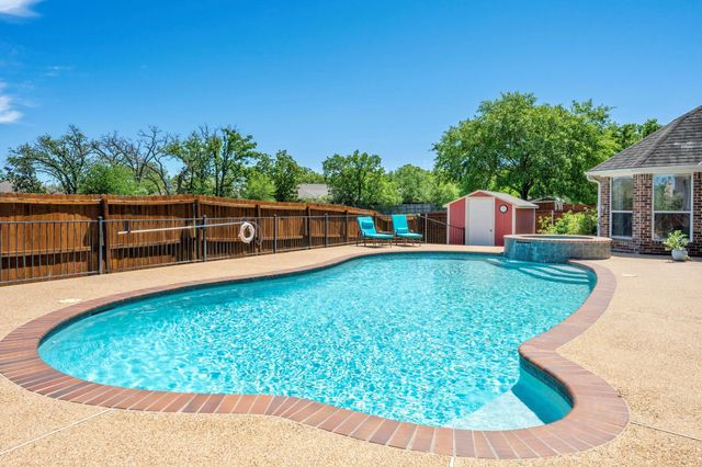 3710 Williams Trace Drive, Bryan, TX 77808