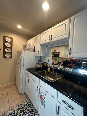 2881 Birch Ct, Camino, CA 95709