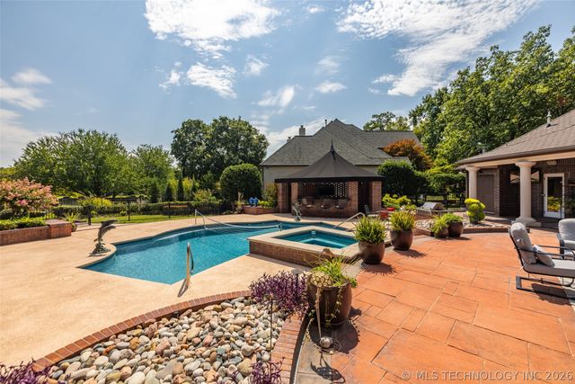 11503 S Granite Avenue, Tulsa, OK 74137