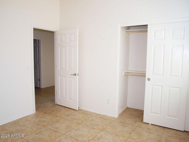 17998 W Banff Lane, Surprise, AZ 85388