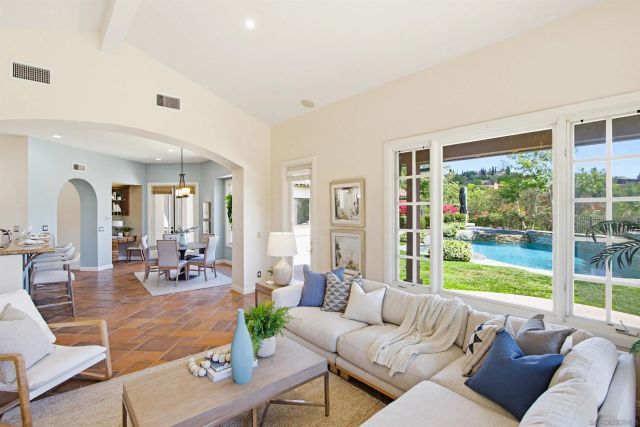 8235 Caminito Santaluz Norte, San Diego, CA 92127