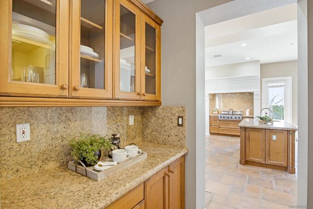8235 Caminito Santaluz Norte, San Diego, CA 92127