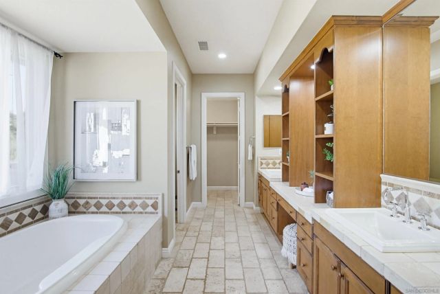 8235 Caminito Santaluz Norte, San Diego, CA 92127