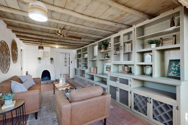 3508 22nd Avenue SE, Rio Rancho, NM 87124