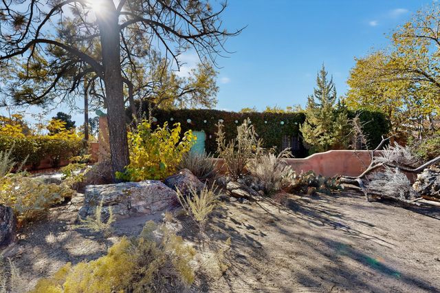 3508 22nd Avenue SE, Rio Rancho, NM 87124