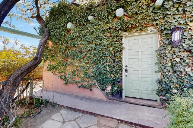 3508 22nd Avenue SE, Rio Rancho, NM 87124