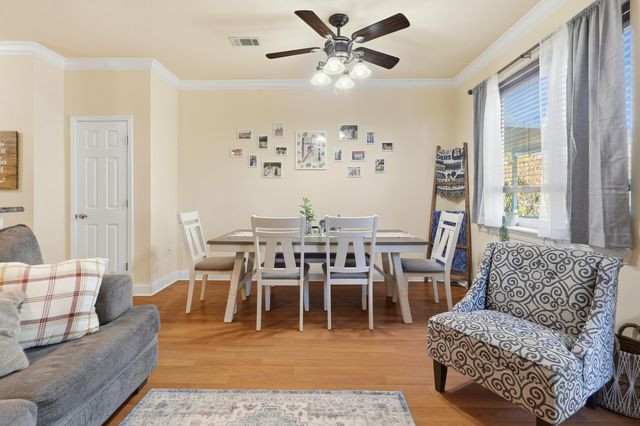 524 Valparaiso Parkway UNIT B, Valparaiso, FL 32580