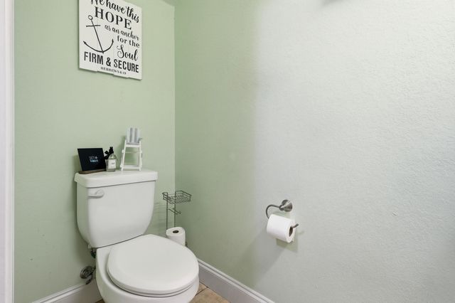 524 Valparaiso Parkway UNIT B, Valparaiso, FL 32580