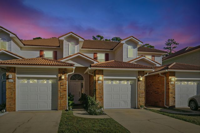 524 Valparaiso Parkway UNIT B, Valparaiso, FL 32580