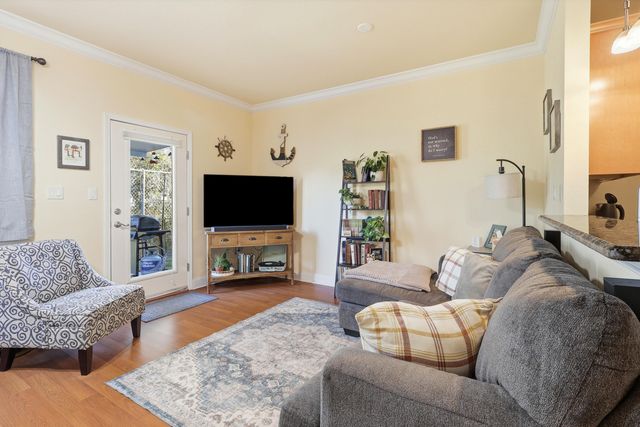 524 Valparaiso Parkway UNIT B, Valparaiso, FL 32580