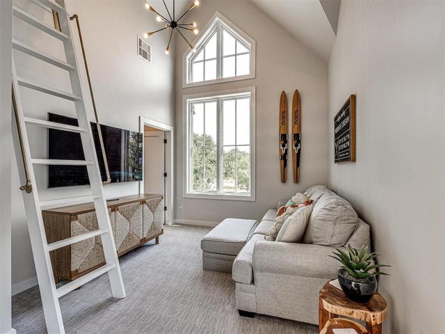 82 Pistache Lane, Carlton Landing, OK 74432
