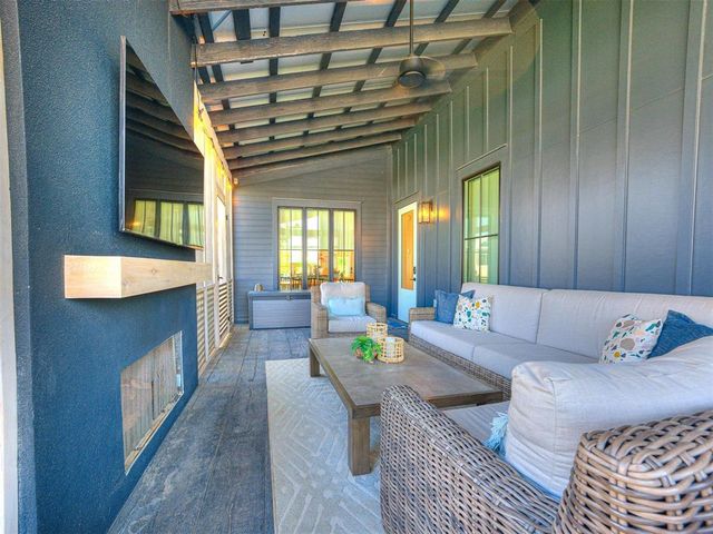 82 Pistache Lane, Carlton Landing, OK 74432