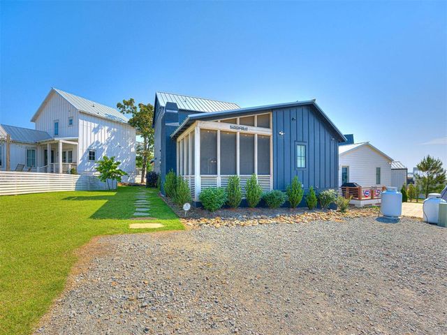 82 Pistache Lane, Carlton Landing, OK 74432