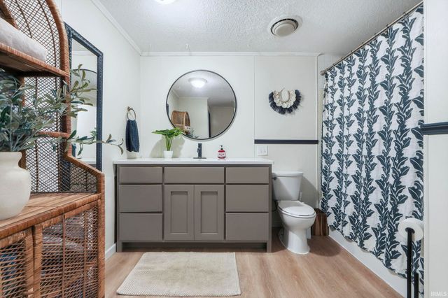 4949 Rothman Road, Fort Wayne, IN 46835