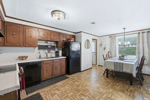 4949 Rothman Road, Fort Wayne, IN 46835