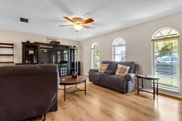 10875 NW 40th Street, Coral Springs, FL 33065