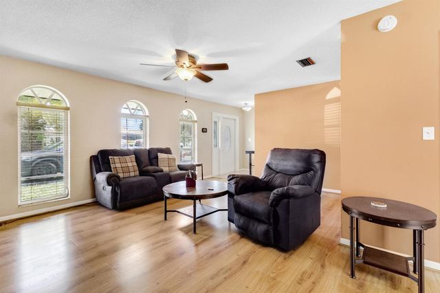 10875 NW 40th Street, Coral Springs, FL 33065