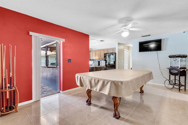 10875 NW 40th Street, Coral Springs, FL 33065