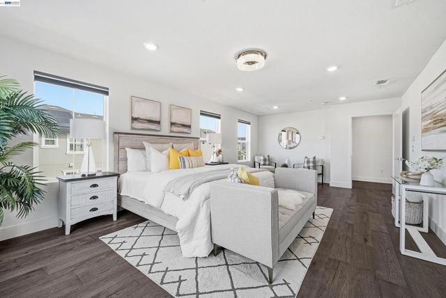 37879 Seafarer Rd, Newark, CA 94560