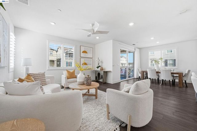 37879 Seafarer Rd, Newark, CA 94560