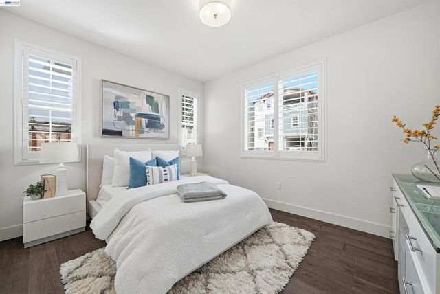 37879 Seafarer Rd, Newark, CA 94560