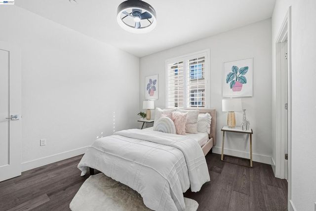 37879 Seafarer Rd, Newark, CA 94560