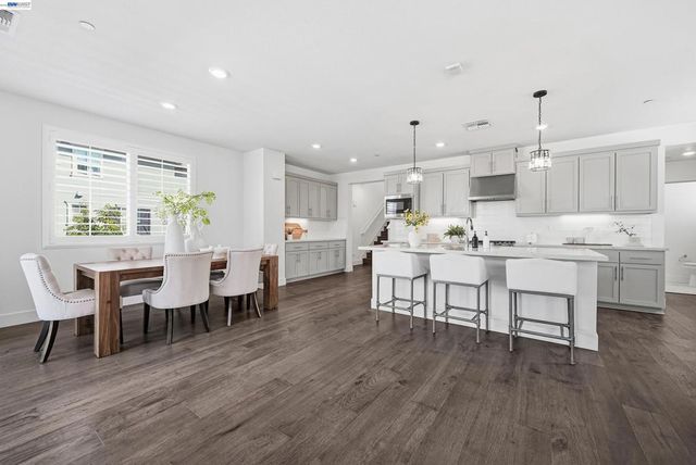 37879 Seafarer Rd, Newark, CA 94560