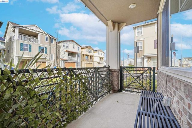 37879 Seafarer Rd, Newark, CA 94560