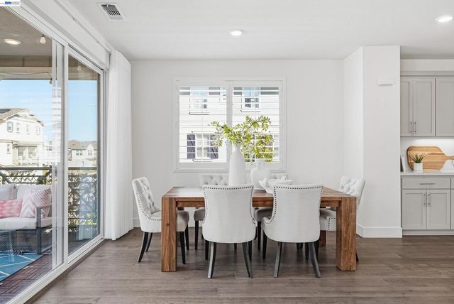 37879 Seafarer Rd, Newark, CA 94560