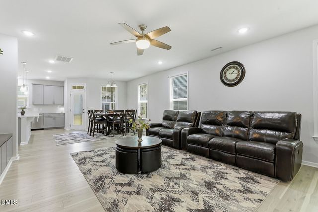 1662 Wilde Bend, Apex, NC 27523