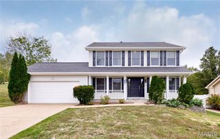 160 Bright Gem Drive, St Charles, MO 63304