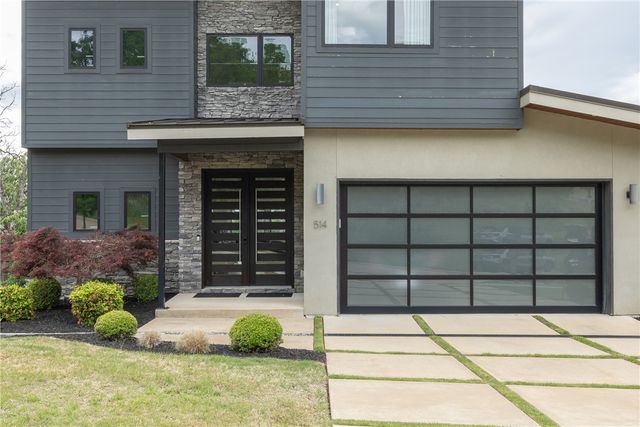 514 E Ozark View Drive, Fayetteville, AR 72703