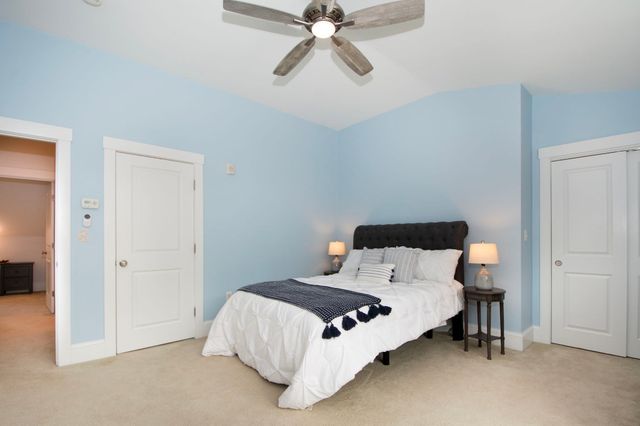 599 Washington St 9, Pembroke, MA 02359