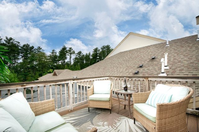 599 Washington St 9, Pembroke, MA 02359